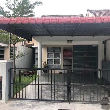 Miker Homestay Seri Iskandar Zewnętrze zdjęcie